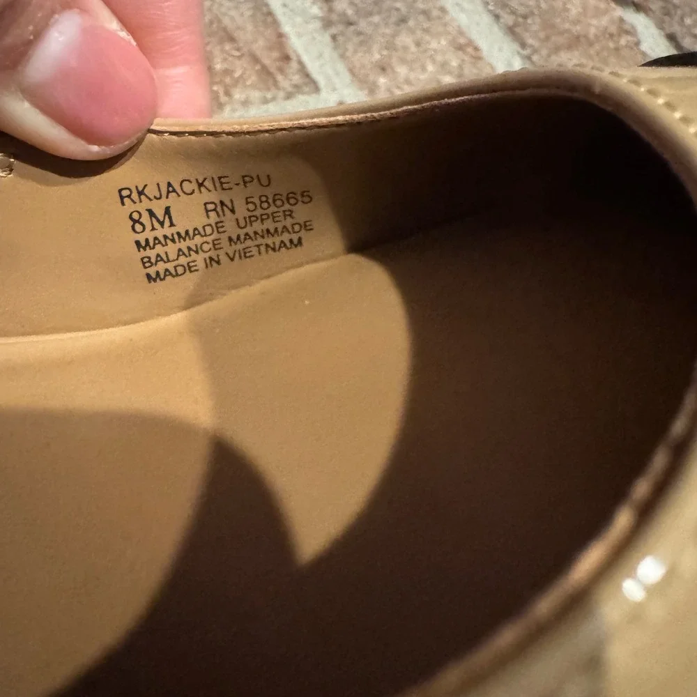 Nordstrom Rack Jackie Cap Toe Mary Jane Pump Patent Light Brown, Tan Size 8M 422